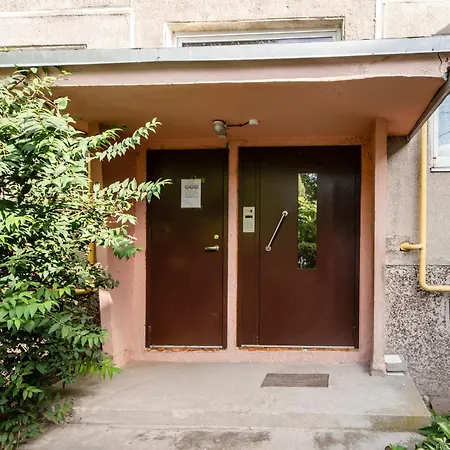 Butas Urban Escape - Quiet 5 Km From Center